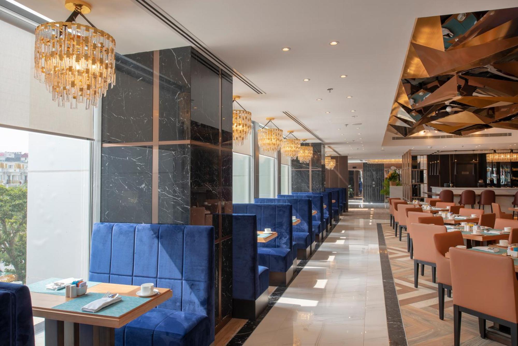 Wyndham Garden Hanoi Esterno foto