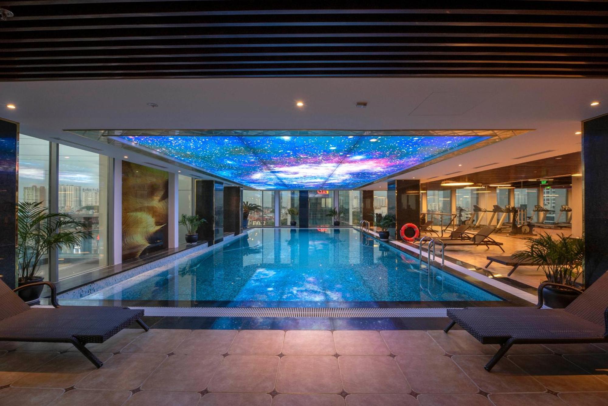 Wyndham Garden Hanoi Esterno foto