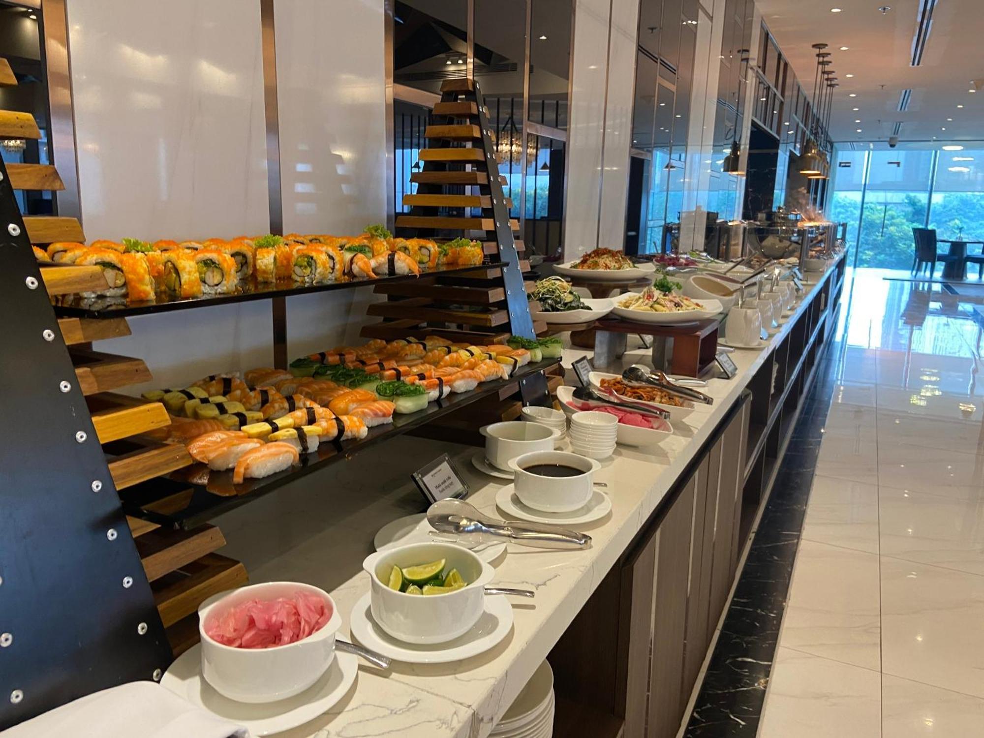 Wyndham Garden Hanoi Esterno foto