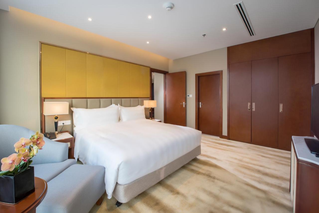 Wyndham Garden Hanoi Esterno foto